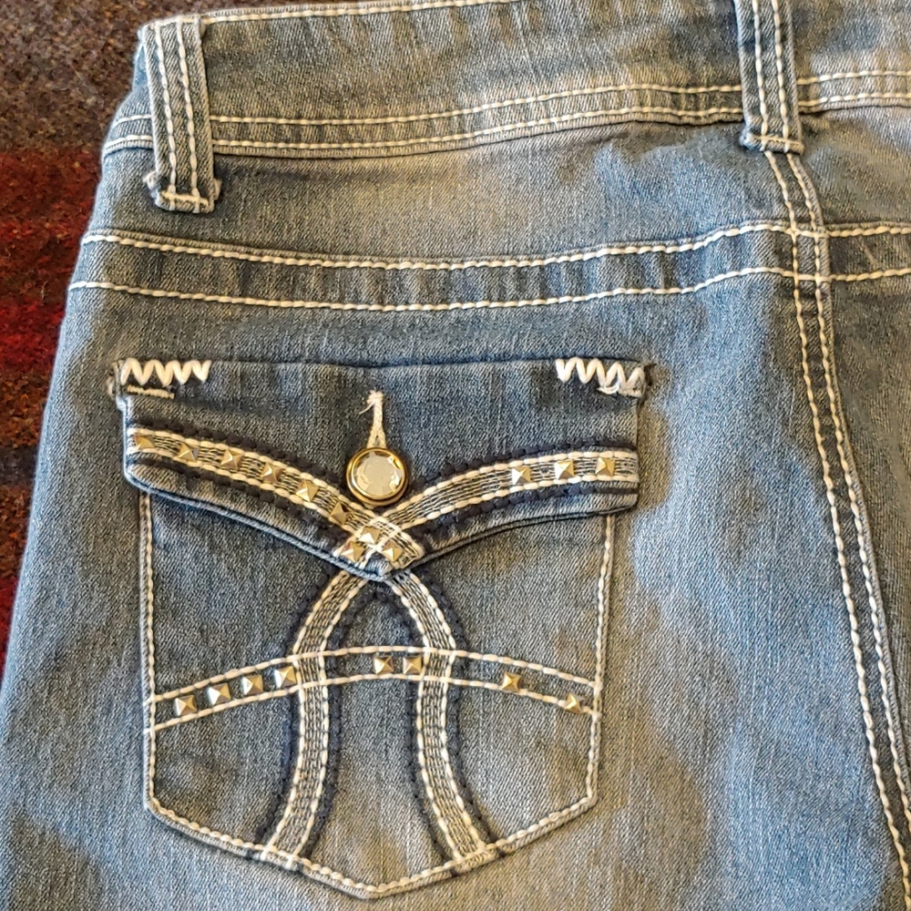 Red Rivet Wiskered Embellished Jeans - Picture 4 of 5